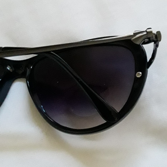 FOSTER GRANT MAXBLOCK SUNGLASSES - Picture 5 of 6